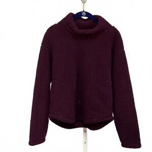 Serra Women’s Purple/ Burgundy Cozy Fleece  Sweater Medium